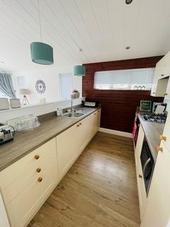 2 bedroom park home for sale, North Walsham, Norfolk, NR28
