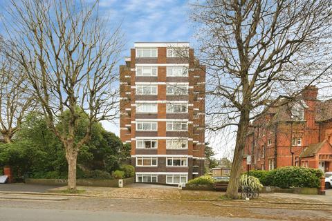 2 bedroom flat for sale, The Drive, Hove, East Sussex, BN3