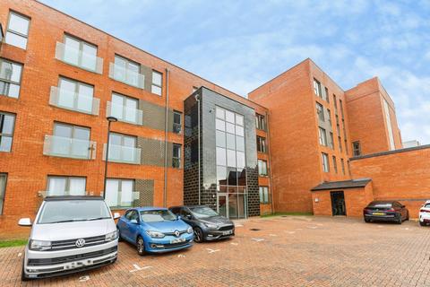 2 bedroom flat for sale, Tranchet Lane, Upton, Northampton, Northamptonshire, NN5