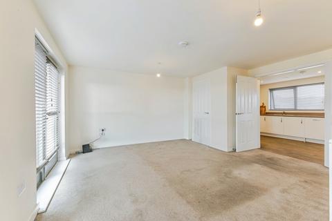 2 bedroom flat for sale, Tranchet Lane, Upton, Northampton, Northamptonshire, NN5