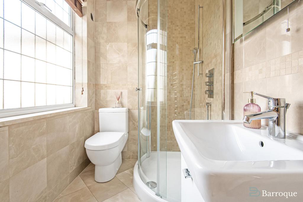 Ensuite Bathroom