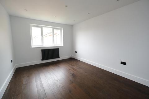 1 bedroom flat to rent, Barbot Close, London