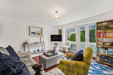 2 bedroom apartment for sale, College Lawn, Cheltenham, GL53