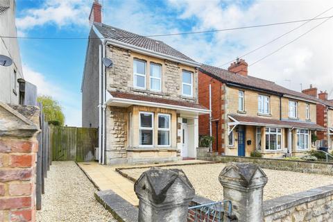 4 bedroom detached house for sale, Frome Road, Trowbridge