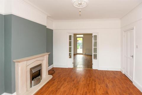 4 bedroom detached house for sale, Frome Road, Trowbridge