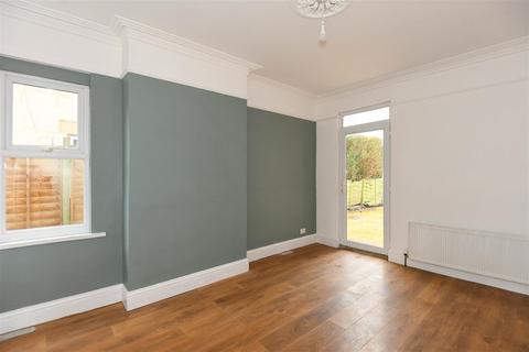 4 bedroom detached house for sale, Frome Road, Trowbridge