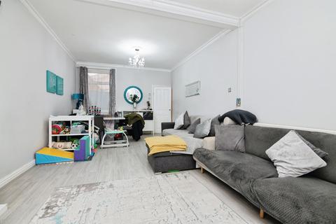 3 bedroom end of terrace house for sale, Rathbone Road, SMETHWICK
