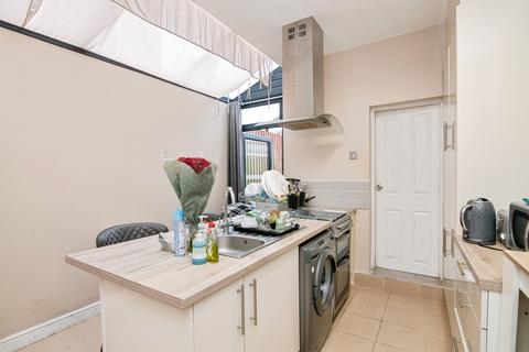 3 bedroom end of terrace house for sale, Rathbone Road, SMETHWICK