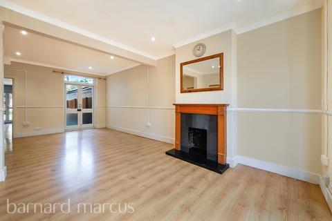 3 bedroom terraced house for sale, Quick Road, London
