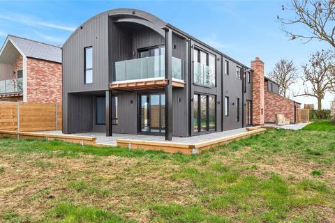 4 bedroom detached house for sale, Berry Thorpe Farm, Waltham Road, Thorpe Arnold, Melton Mowbray, LE14