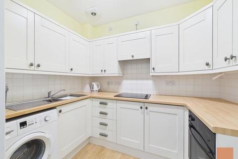 2 bedroom flat for sale, Penhaligon Court, Truro
