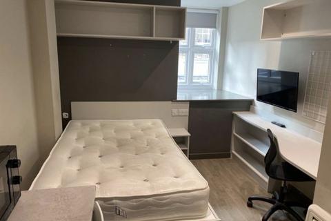 1 bedroom in a house share to rent, Monument House