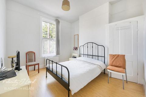 4 bedroom terraced house for sale, Sandrock Road, London SE13