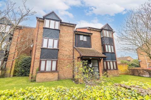 Hawthorne Crescent, West Drayton UB7