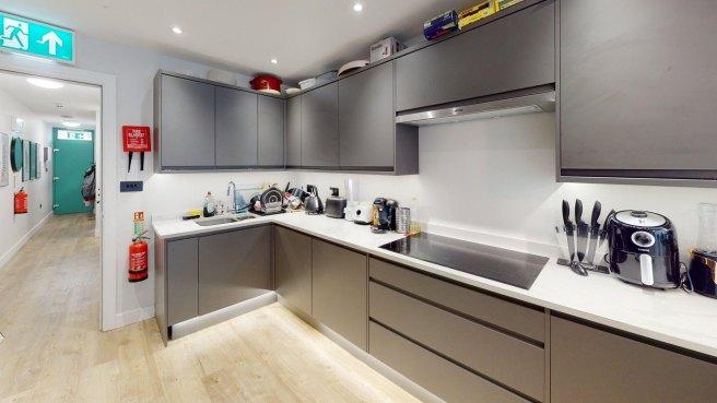 House in Birmingham, Bournbrook - View 3