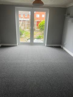 2 bedroom terraced house to rent, Buttermere Avenue, Wythenshawe M22
