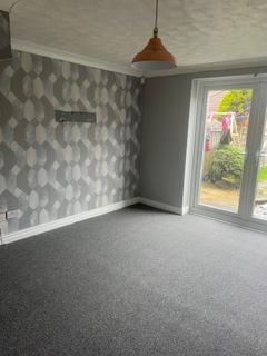 2 bedroom terraced house to rent, Buttermere Avenue, Wythenshawe M22
