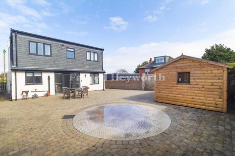 3 bedroom bungalow for sale, Royds Grove, Morecambe LA3