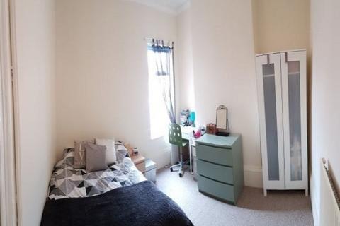 4 bedroom house share to rent, Princes Road