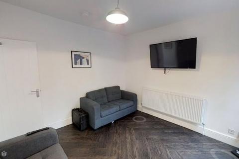 4 bedroom house share to rent, Cromer Street