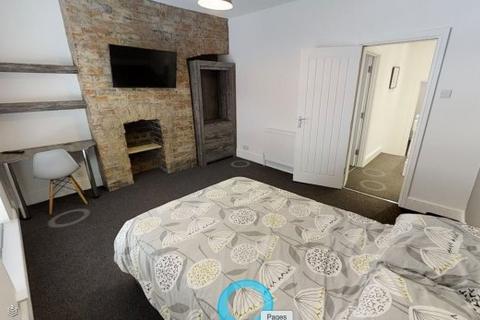 4 bedroom house share to rent, Cromer Street
