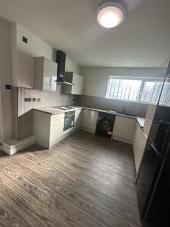 4 bedroom house share to rent, Newland Avenue