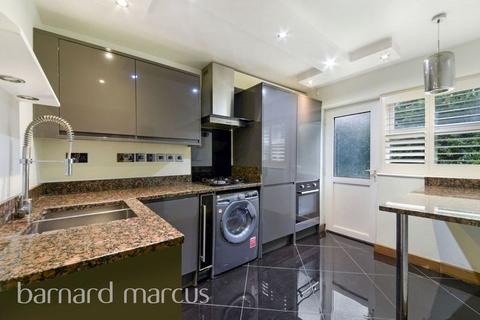 2 bedroom maisonette to rent, Stanley Park Road
