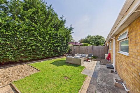 2 bedroom terraced bungalow for sale, Queens Road, BRANDON