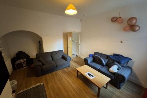 4 bedroom house share to rent, Monks Road
