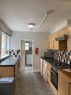 4 bedroom house share to rent, Whitehall Terrace