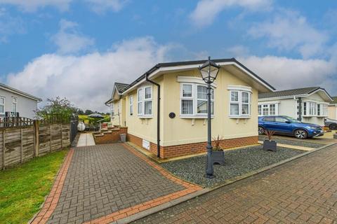 2 bedroom mobile home for sale, Rymer Court, Barnham