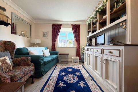 2 bedroom retirement property for sale, Chapel Street, Halstead CO9