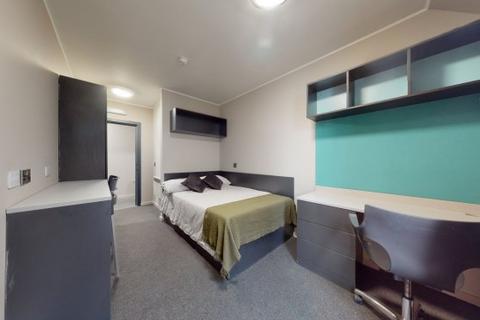 5 bedroom house share to rent, Water House