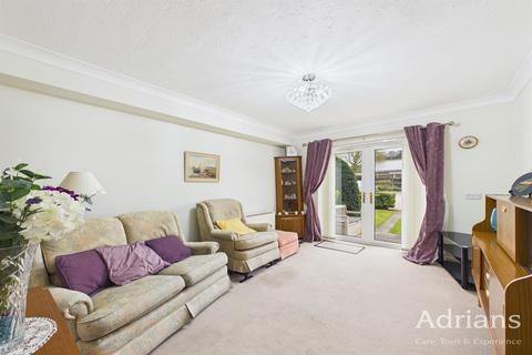 1 bedroom retirement property for sale, Kingfisher Lodge, Great Baddow, CM2