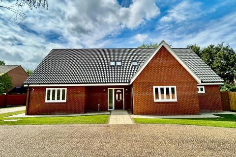 4 bedroom detached house for sale, Hazel Close, Soham CB7
