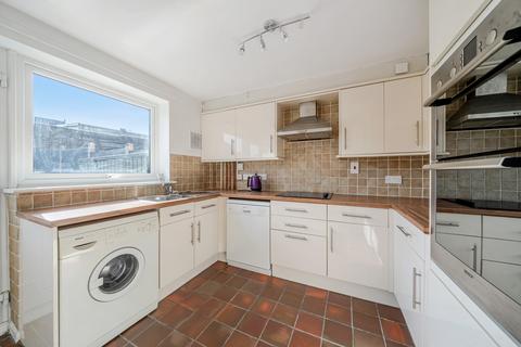 3 bedroom terraced house for sale, The Birches, London