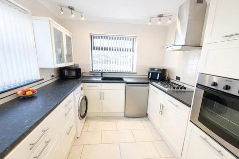 2 bedroom semi-detached bungalow for sale, Mulberry Close, Bury St. Edmunds IP28