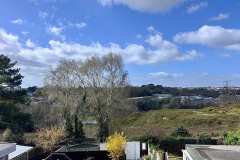 3 bedroom semi-detached house for sale, Farnham Road, BRANKSOME, BH12