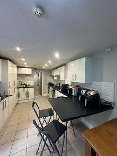 7 bedroom house share to rent, Treherbert Street