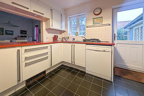 4 bedroom link detached house for sale, Station Gate, Cambridge CB25