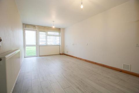 1 bedroom flat for sale, Carson Walk, Newmarket CB8