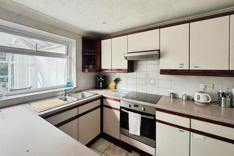 2 bedroom semi-detached house for sale, Prince Consort Road , Newcastle upon Tyne NE32