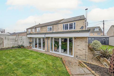4 bedroom semi-detached house for sale, Mereside, Ely CB7