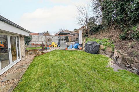 4 bedroom semi-detached house for sale, Mereside, Ely CB7