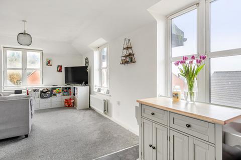 2 bedroom apartment for sale, Cunetio Gardens, White Horse Road, Marlborough