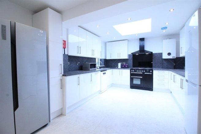 House in Nottingham, Beeston - View 5
