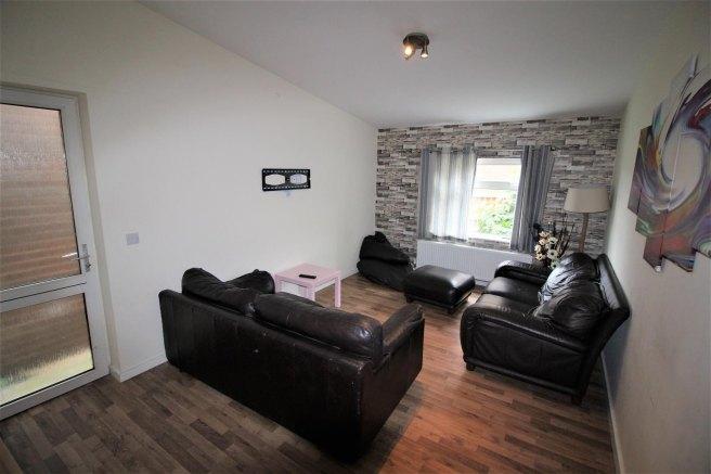 House in Nottingham, Old Lenton, Nottinghamshire - View 5