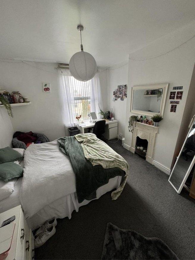 House in Nottingham, The Park - View 2