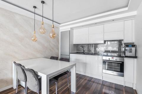 2 bedroom flat to rent, Rotherhithe Street, London SE16