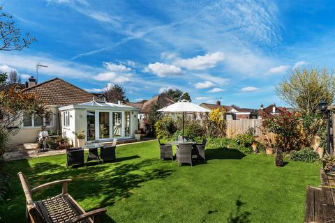 2 bedroom detached bungalow for sale, Beresford Road, Cheam, SM2